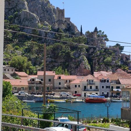 Apartment Navika Omiš Zewnętrze zdjęcie