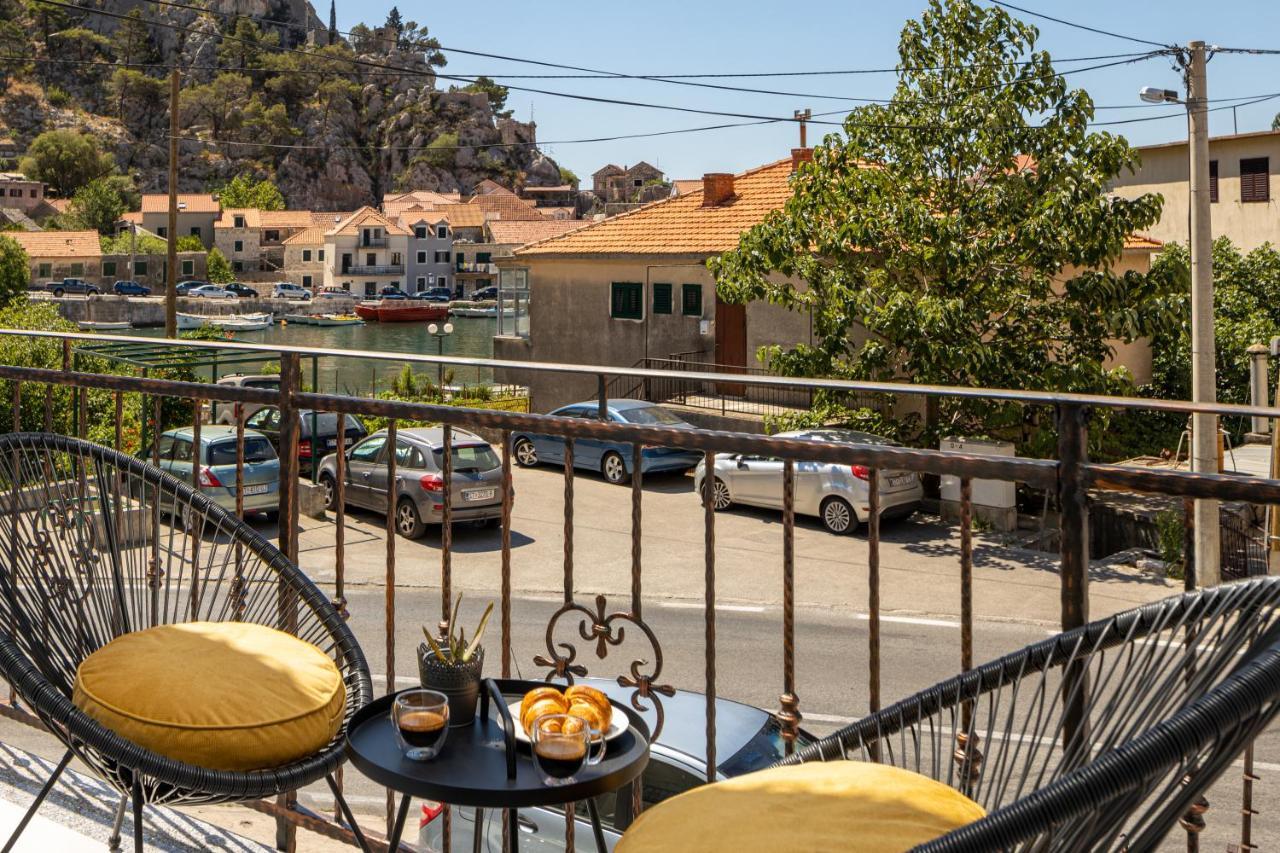 Apartment Navika Omiš Zewnętrze zdjęcie